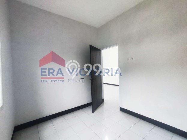 Jual Rumah Strategis Bagus Punya 2 KT di Blimbing Malang SHM Jual Rumah Strategis Bagus Punya 2 KT di Blimbing Malang SHM