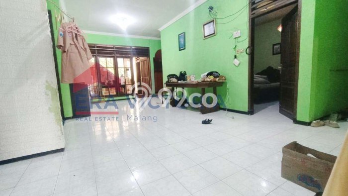 Dijual Rumah 6 Kamar Lokasi Strategis Nyaman dan Strategis di Lowokwaru Dijual Rumah 6 Kamar Lokasi Strategis Nyaman dan Strategis di Lowokwaru