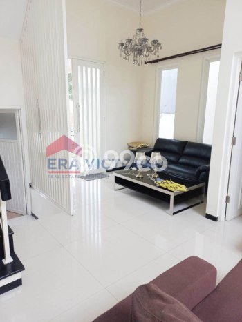 Ready to Use! Premium House LT 200m2 Desain Modern di Araya Ready to Use! Premium House LT 200m2 Desain Modern di Araya