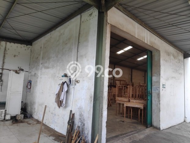 Gudang Strategis Kawasan Baki, Luas 1875m2m², Mainroad, Area Bisnis Aktif Gudang Strategis Kawasan Baki, Luas 1875m2m², Mainroad, Area Bisnis Aktif