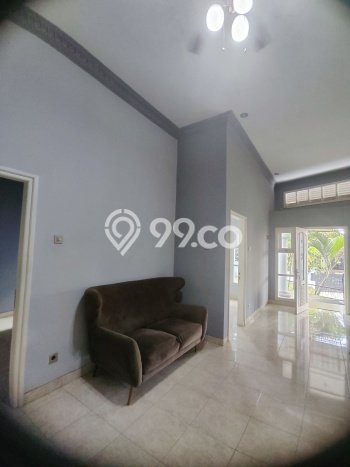 Rumah Luas Asri 4 KT Siap Huni di Villa Puncak Tidar Malang Rumah Luas Asri 4 KT Siap Huni di Villa Puncak Tidar Malang