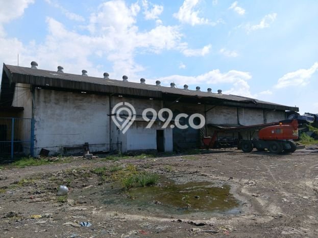 Gudang Bagus Dijual LB 3250m2 Lokasi Strategis Surabaya Area Cocok untuk Bisnis Gudang Bagus Dijual LB 3250m2 Lokasi Strategis Surabaya Area Cocok untuk Bisnis