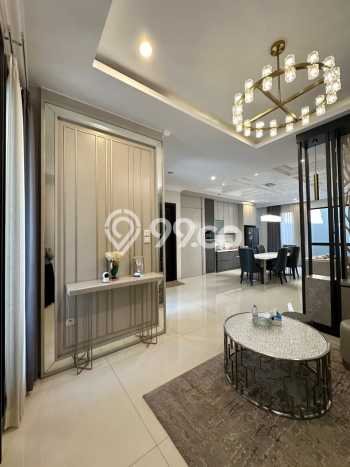 Ready to Use! Premium House LT 144m2 Desain Elegan di Pakuwon Indah Ready to Use! Premium House LT 144m2 Desain Elegan di Pakuwon Indah