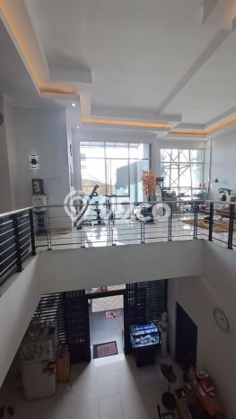 Hunian Super Mewah dengan Akses Paling Strategis di Kertajaya, Surabaya Hunian Super Mewah dengan Akses Paling Strategis di Kertajaya, Surabaya