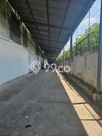 Gudang For Rent di Menganti, Luas 5503m2m², Lokasi Komersial Gudang For Rent di Menganti, Luas 5503m2m², Lokasi Komersial