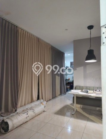 Rumah Terawat di , Surabaya, Luas 98m2m² Bangunan 145m2m² DIJUAL CEPAT! Rumah Terawat di , Surabaya, Luas 98m2m² Bangunan 145m2m² DIJUAL CEPAT!