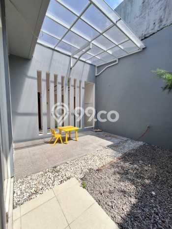 Rumah Bagus Siap Pakai Di Wiyung Luas 148m2 Lokasi Strategis Rumah Bagus Siap Pakai Di Wiyung Luas 148m2 Lokasi Strategis