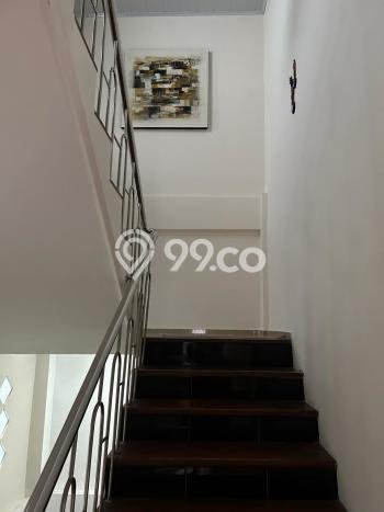 Rumah Strategis Minimalis Lb 210m2 di Umbulharjo, Yogyakarta Rumah Strategis Minimalis Lb 210m2 di Umbulharjo, Yogyakarta