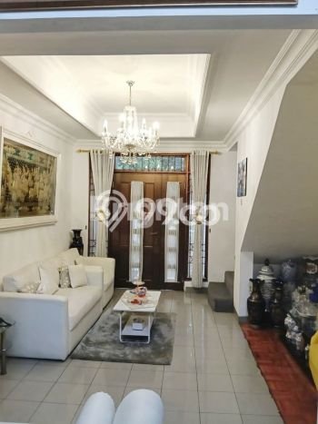 Rumah Elit Modern Tanpa Renovasi di Jatiwarna Bekasi Rumah Elit Modern Tanpa Renovasi di Jatiwarna Bekasi
