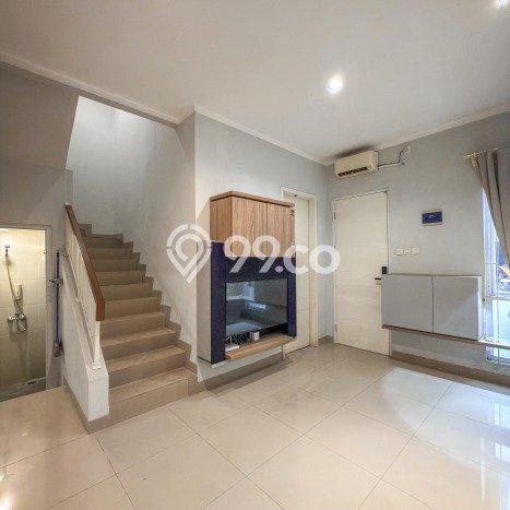 Rumah Strategis Modern Lb 100m2 di Serpong, Tangerang Selatan Rumah Strategis Modern Lb 100m2 di Serpong, Tangerang Selatan