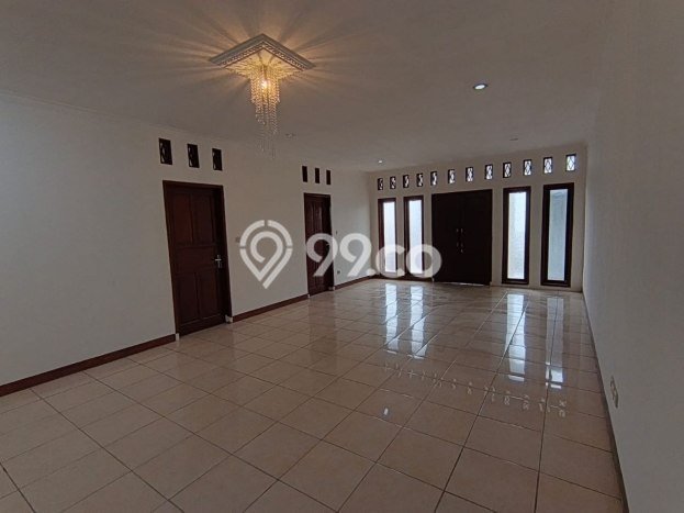 Rumah Modern 5 KT di Terusan Buah Batu Bandung Unfurnished Rumah Modern 5 KT di Terusan Buah Batu Bandung Unfurnished