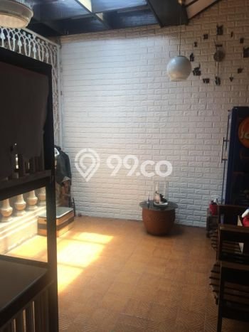 Rumah Elit Modern Tanpa Renovasi di Buah Batu Bandung Rumah Elit Modern Tanpa Renovasi di Buah Batu Bandung
