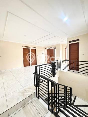 Rumah Luxury Modern Siap Huni di Turangga Bandung Rumah Luxury Modern Siap Huni di Turangga Bandung