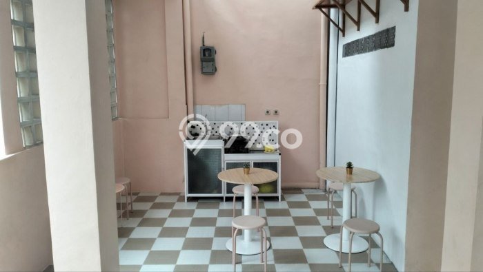 Unit Kost Dijual di Antapani dengan 12 Kamar Tidur & Luas Bangunan 270m2 Unit Kost Dijual di Antapani dengan 12 Kamar Tidur & Luas Bangunan 270m2