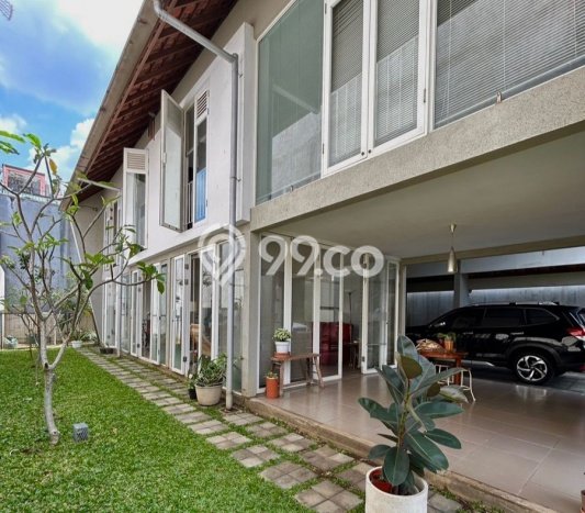 Rumah Elit Modern Siap Huni di Pondok Hijau Bandung Rumah Elit Modern Siap Huni di Pondok Hijau Bandung