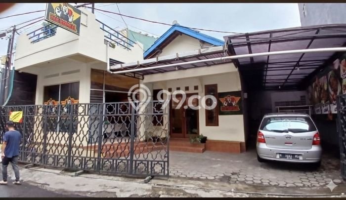 Ready to Use! Premium House LT 220m2 Desain Modern di Diponegoro Ready to Use! Premium House LT 220m2 Desain Modern di Diponegoro