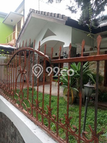 Jual Rumah Bagus Siap Huni LB 140m2 di Batununggal, Bandung Jual Rumah Bagus Siap Huni LB 140m2 di Batununggal, Bandung