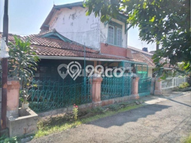 Dijual Rumah Strategis Bagus Punya 10 KT di Antapani Bandung SHM Dijual Rumah Strategis Bagus Punya 10 KT di Antapani Bandung SHM