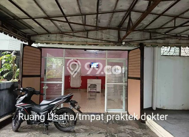 Siap Huni Rumah Mewah 12 Kamar di Lengkong Dekat ke Mana Pun Siap Huni Rumah Mewah 12 Kamar di Lengkong Dekat ke Mana Pun