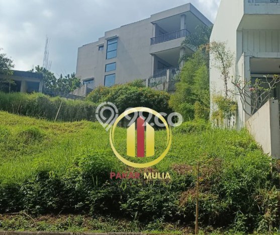 Lahan Dijual Lokasi Strategis di Bandung dengan Luas 380m2 Lahan Dijual Lokasi Strategis di Bandung dengan Luas 380m2