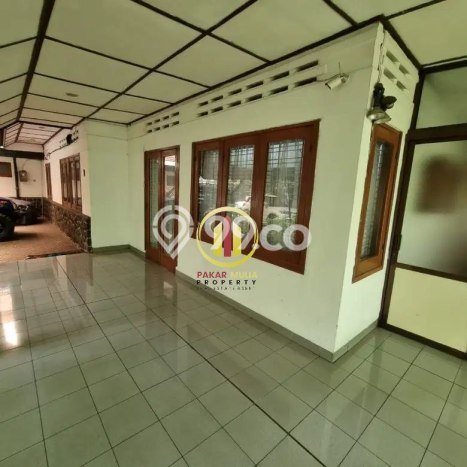 Ready to Use! Premium House LT 558m2 Desain Modern di Sayap Dago Ready to Use! Premium House LT 558m2 Desain Modern di Sayap Dago