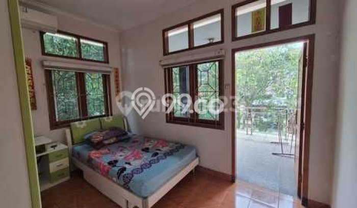 Siap Huni Hunian Elit 5 Kamar di Batununggal Dekat ke Mana Saja Siap Huni Hunian Elit 5 Kamar di Batununggal Dekat ke Mana Saja