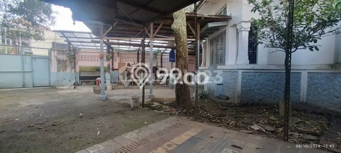 Kesempatan Investasi Rumah LB 400m2m² di Area Premium, Bandung Kesempatan Investasi Rumah LB 400m2m² di Area Premium, Bandung