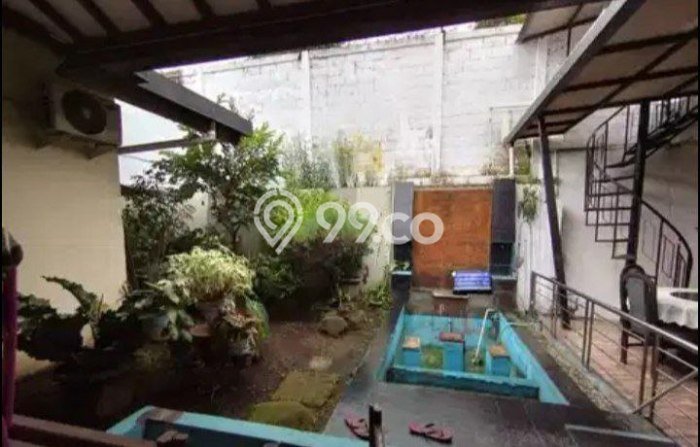 Rumah Modern 4 Kamar LT 325m2 di Setra Sari Rumah Modern 4 Kamar LT 325m2 di Setra Sari