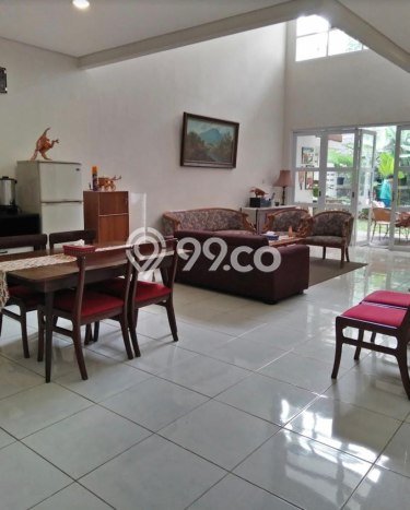 Dijual Rumah Luas Elegan Dengan View Cantik di Dago, Bandung Dijual Rumah Luas Elegan Dengan View Cantik di Dago, Bandung