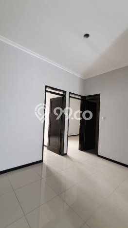Rumah Strategis Minimalis Lb 150m2 di Batununggal, Bandung Rumah Strategis Minimalis Lb 150m2 di Batununggal, Bandung