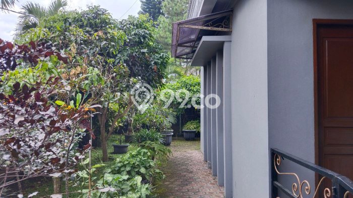 Hunian Mewah LB 750m2 Siap Huni Desain Elegan di Geger Kalong, Bandung Hunian Mewah LB 750m2 Siap Huni Desain Elegan di Geger Kalong, Bandung