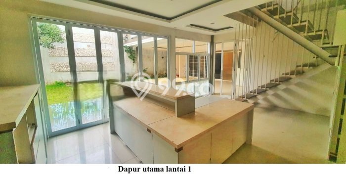 Hunian Mewah LB 502m2 Siap Pakai Desain Elegan di Kota Baru Parahyangan, Bandung Hunian Mewah LB 502m2 Siap Pakai Desain Elegan di Kota Baru Parahyangan, Bandung
