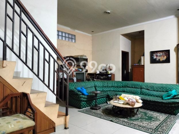 For Sale Rumah 5 Kamar Lokasi Ideal Bagus dan Strategis di Margahayu For Sale Rumah 5 Kamar Lokasi Ideal Bagus dan Strategis di Margahayu