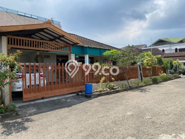 Dijual Rumah Premium dengan Fasilitas Sekitar Lengkap di Batununggal, Bandung Dijual Rumah Premium dengan Fasilitas Sekitar Lengkap di Batununggal, Bandung