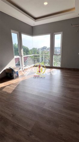 Jual Rumah 4 KT di , Bandung - Luas Tanah 173m2m² Jual Rumah 4 KT di , Bandung - Luas Tanah 173m2m²