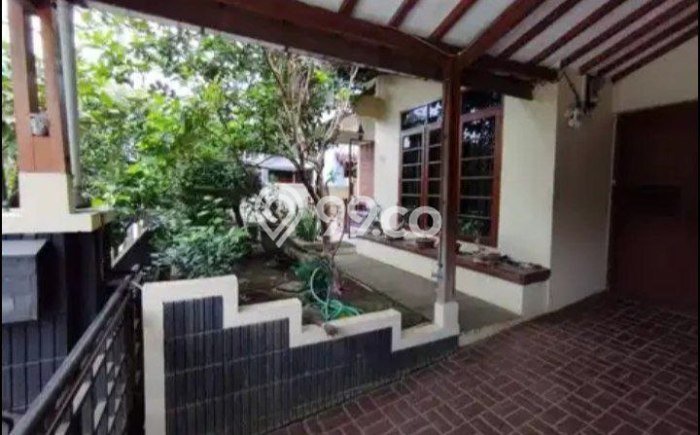Rumah Modern 4 Kamar LT 325m2 di Setra Sari Rumah Modern 4 Kamar LT 325m2 di Setra Sari