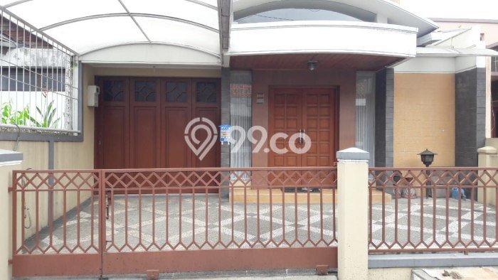 INVESTASI CERDAS! Rumah Exclusive Pajajaran, Bandung, LT 236m2m² Luas Bangunan 400m2m² INVESTASI CERDAS! Rumah Exclusive Pajajaran, Bandung, LT 236m2m² Luas Bangunan 400m2m²