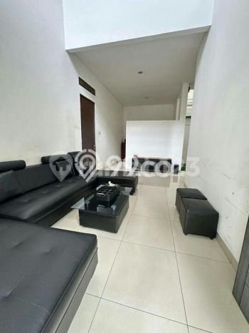 Dijual Cepat Rumah Favorit Siap Huni LB 164m2 di Batununggal, Bandung Dijual Cepat Rumah Favorit Siap Huni LB 164m2 di Batununggal, Bandung