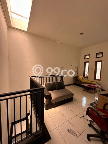 Rumah LT 112m² / LB 123m² di Kawasan Buah Batu, Bandung Rumah LT 112m² / LB 123m² di Kawasan Buah Batu, Bandung