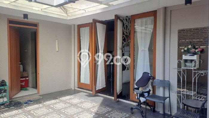 Rumah Modern 4 KT di Pasteur Bandung Unfurnished Rumah Modern 4 KT di Pasteur Bandung Unfurnished