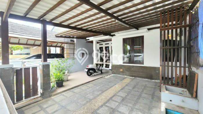 Dijual Cepat Rumah Favorit Siap Huni LB 150m2 di Arcamanik, Bandung Dijual Cepat Rumah Favorit Siap Huni LB 150m2 di Arcamanik, Bandung