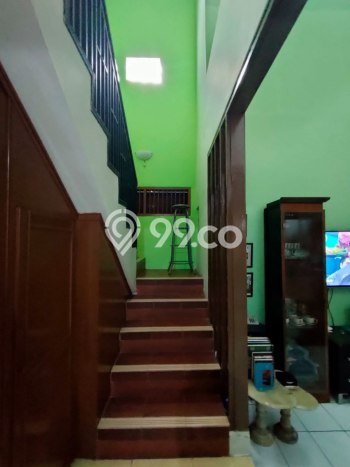 For Sale Rumah 4 Kamar Lokasi Strategis Nyaman dan Strategis di Margahayu For Sale Rumah 4 Kamar Lokasi Strategis Nyaman dan Strategis di Margahayu