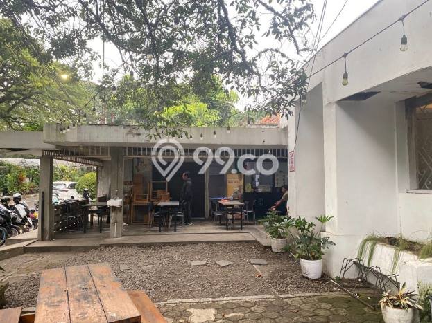 Rumah Impian dengan Luas Tanah 749m2m² di Lingkungan Asri , Bandung Rumah Impian dengan Luas Tanah 749m2m² di Lingkungan Asri , Bandung