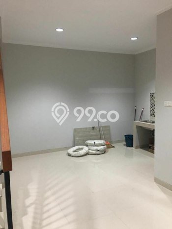 PROPERTI UNGGULAN! Rumah Premium area Buah Batu, LT 121m2m² Bangunan 150m2m² PROPERTI UNGGULAN! Rumah Premium area Buah Batu, LT 121m2m² Bangunan 150m2m²