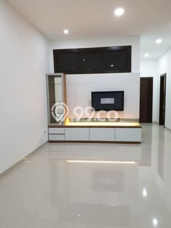 Rumah Elit Modern Tanpa Renovasi di Buah Batu Bandung Rumah Elit Modern Tanpa Renovasi di Buah Batu Bandung