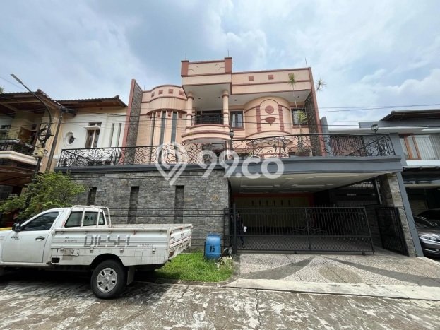 Dijual Rumah Luas Megah Dengan View Cantik di Pasteur, Bandung Dijual Rumah Luas Megah Dengan View Cantik di Pasteur, Bandung