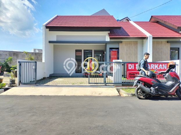 Rumah Strategis Modern Lb 57m2 di Antapani, Bandung Rumah Strategis Modern Lb 57m2 di Antapani, Bandung