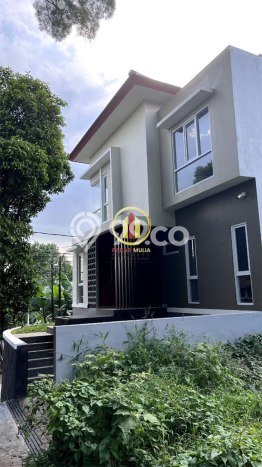 Jual Rumah 4 KT di , Bandung - Luas Tanah 173m2m² Jual Rumah 4 KT di , Bandung - Luas Tanah 173m2m²