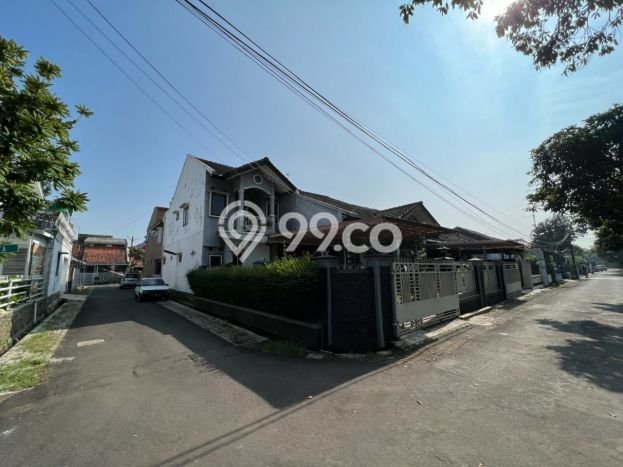Dijual Rumah 5 Kamar Lokasi Strategis Nyaman dan Strategis di Antapani Dijual Rumah 5 Kamar Lokasi Strategis Nyaman dan Strategis di Antapani