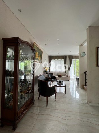 SEGERA MILIKI! Rumah area Dago Pakar, Bandung, LT 220m² LB 300m² SEGERA MILIKI! Rumah area Dago Pakar, Bandung, LT 220m² LB 300m²